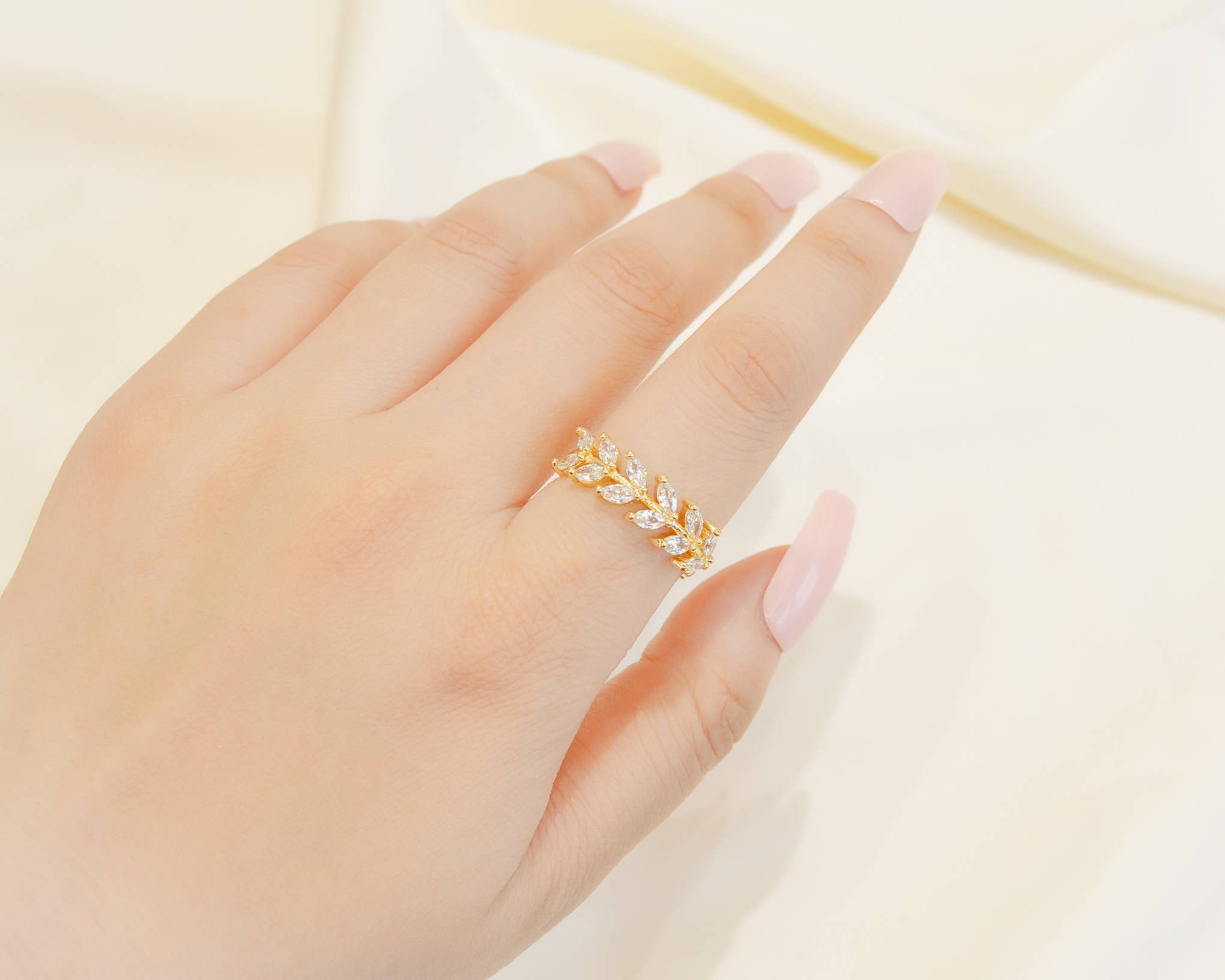 Gold leaf ring