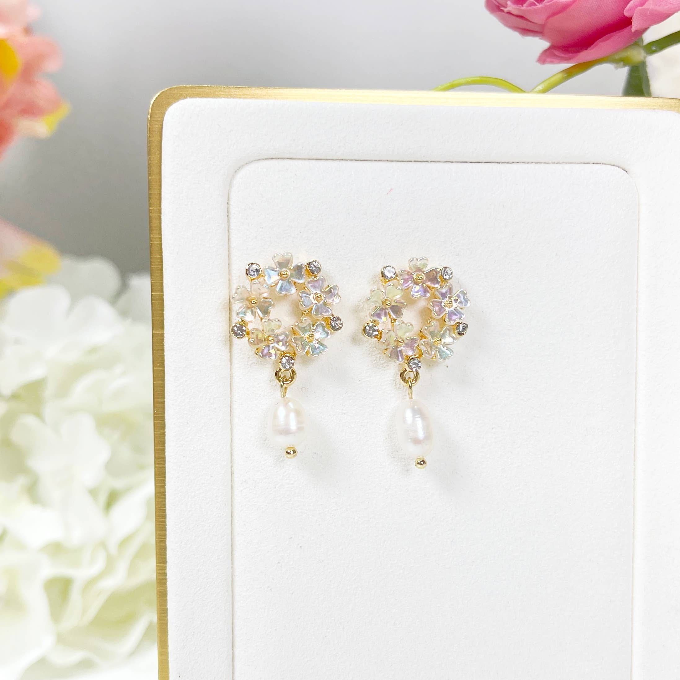 flower dangle earrings, flower earrings