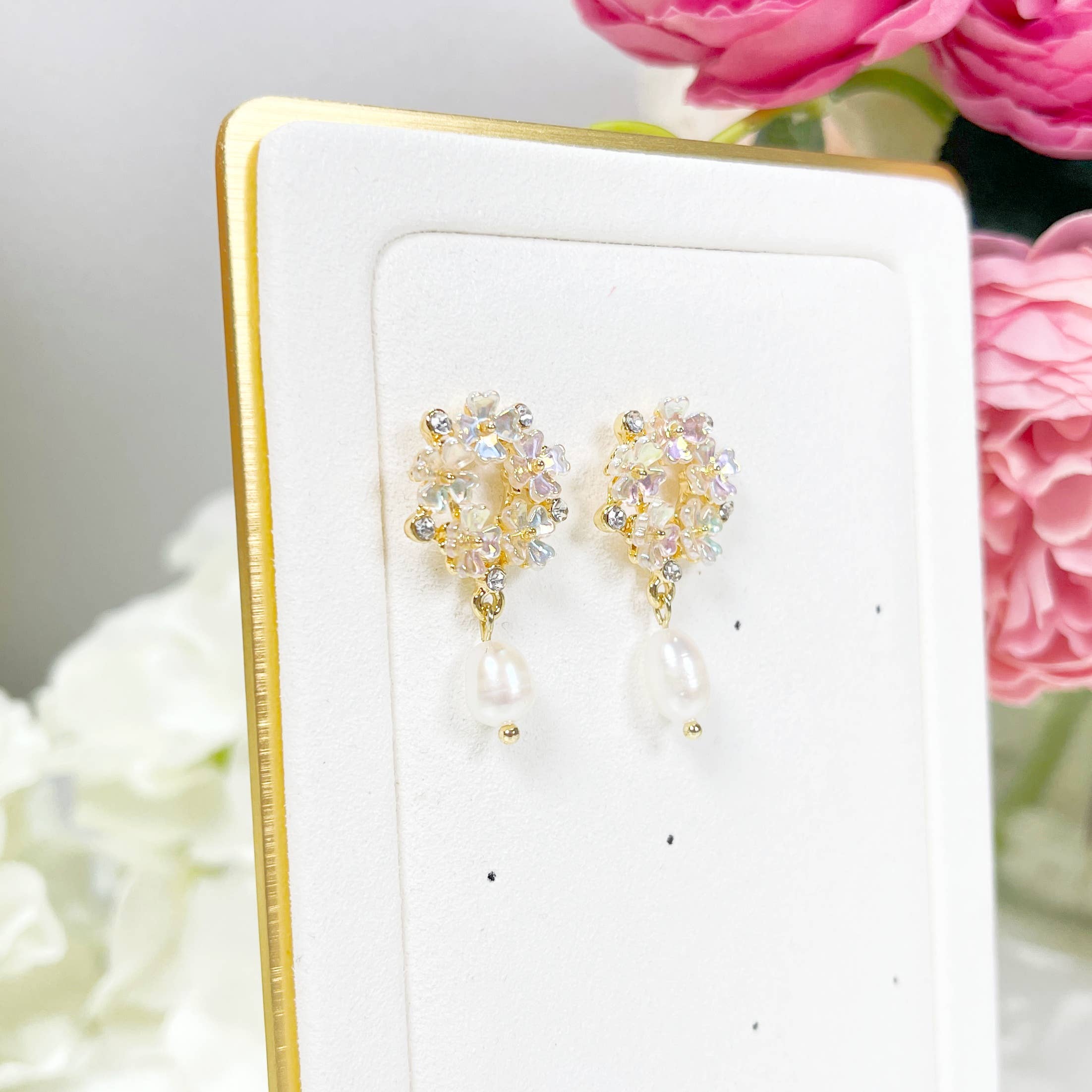 flower dangle earrings, flower earrings