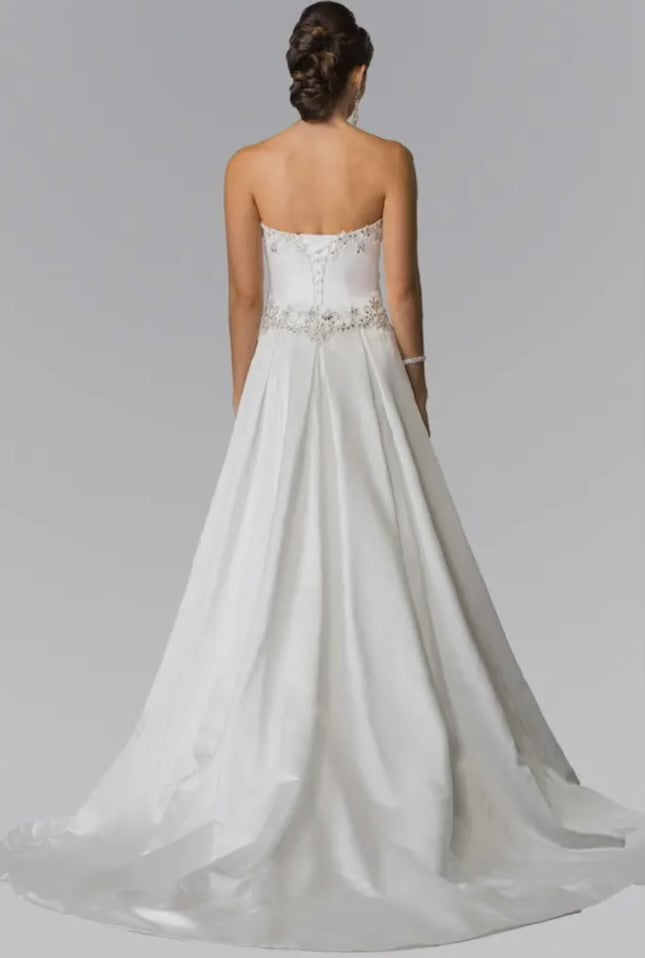 WEDDING DRESS - TUX USA